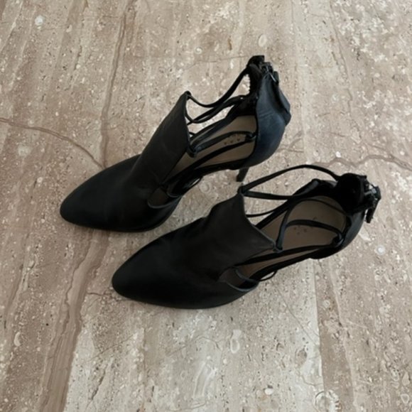 Zara Shoes - Zara Black High Heels